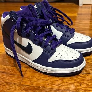 Nike high dunks purple size 5Y